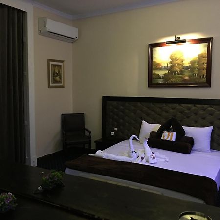 Paradise Boutique Hotel Il Il Cairo Esterno foto