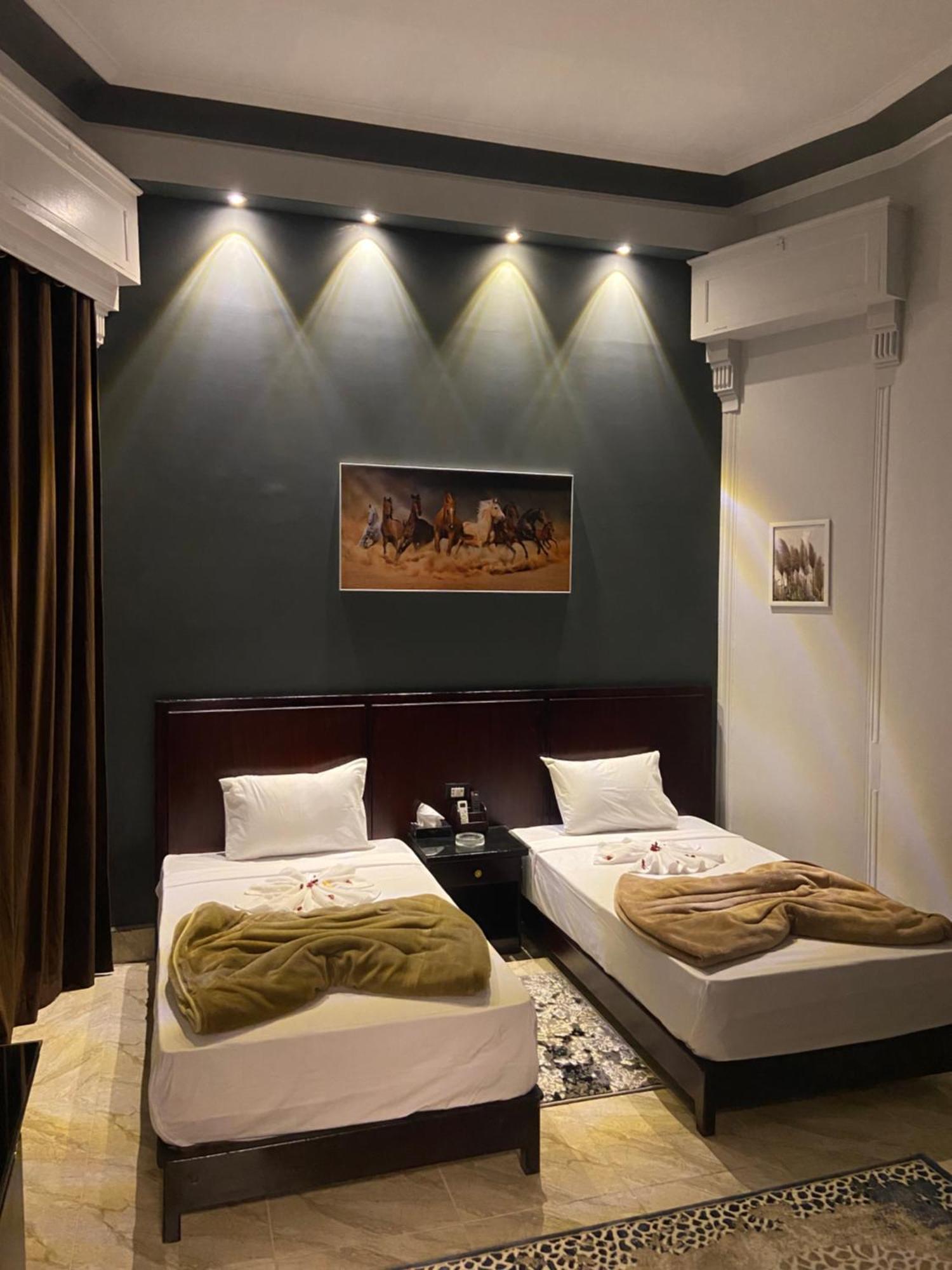 Paradise Boutique Hotel Il Il Cairo Esterno foto
